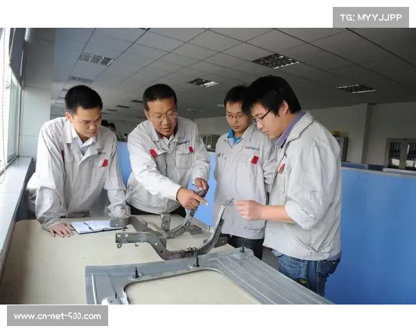 中国制造防震板球头盔突破欧美技术垄断获得ISO认证